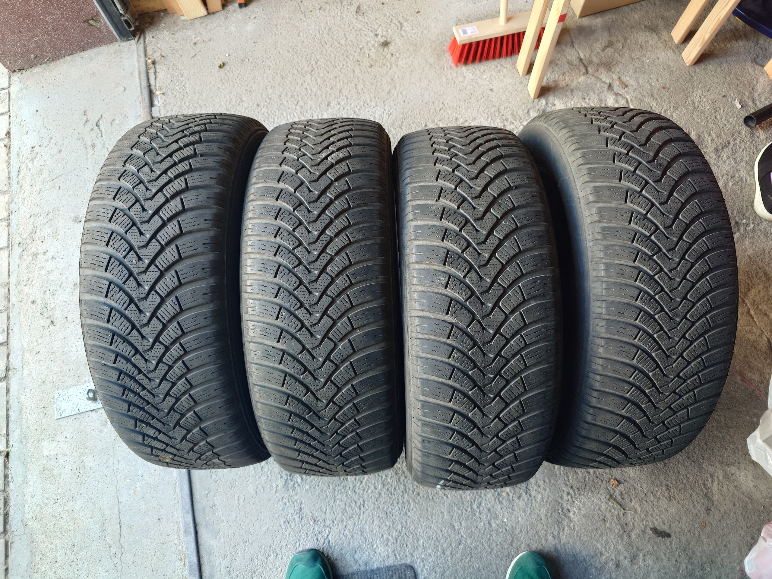 ШИНИ FALKEN EUROWINTER HS01 SUV 225/55R18 102V КОМПЛЕКТ 4 ШТ 
