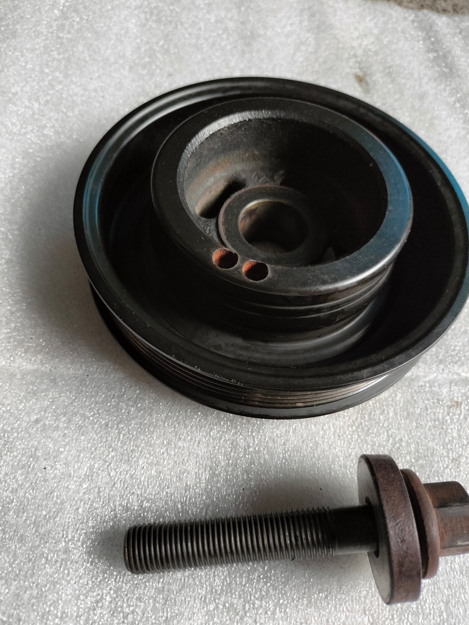 КОЛЕСО ШКІВ BM5G6B319 BC 1.5 1.6 ECOBOOST FORD C МАКС FOCUS 