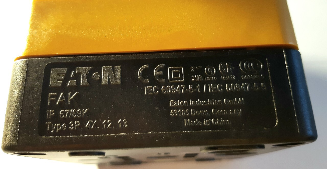 Przycisk bezpieczeństwa EATON Typ 3R , 4X , 12 ,13 | Wyszków | Kup ...