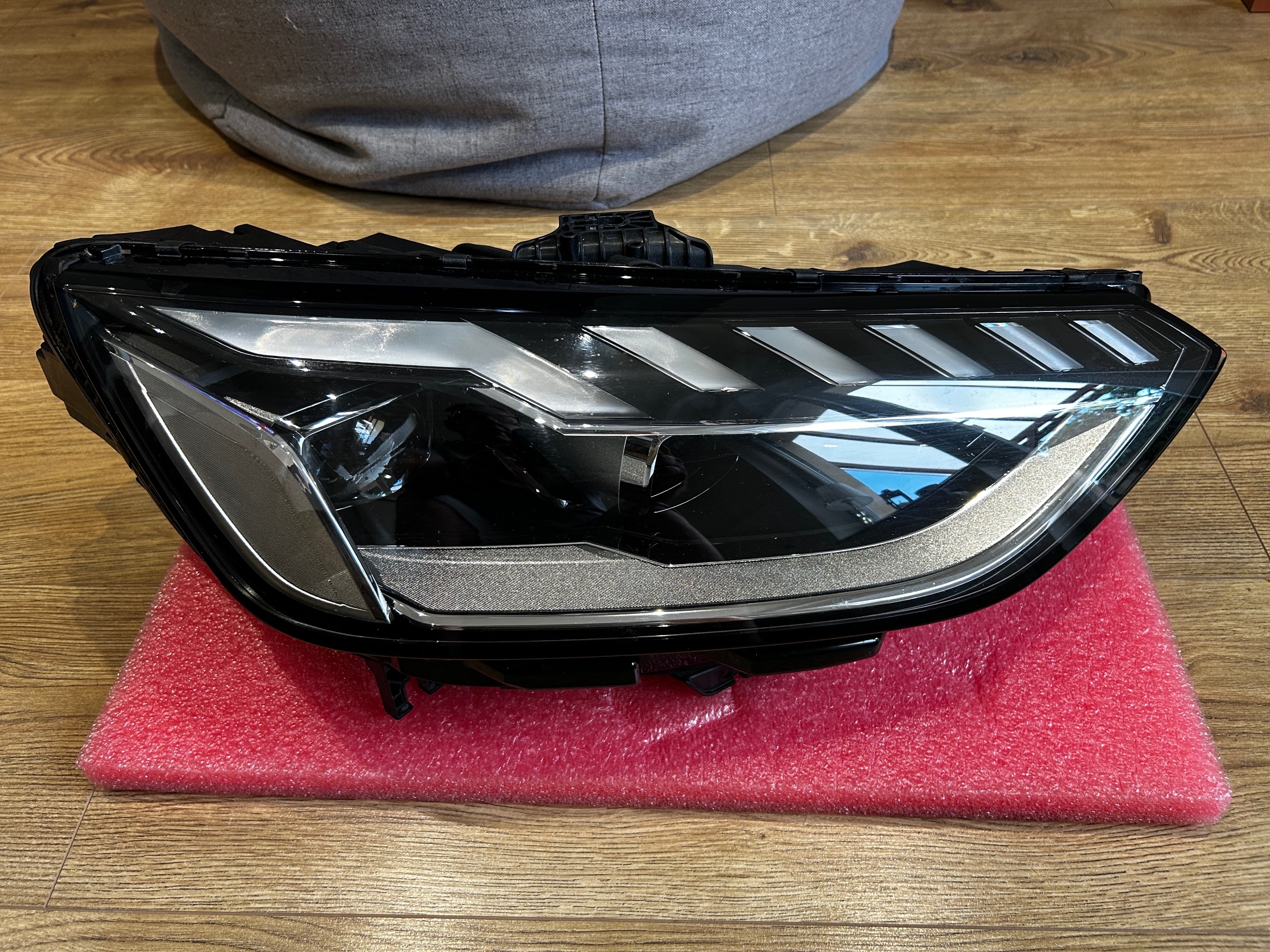 ФАРА ПРАВИЙ ПЕРІД AUDI A4 S4 B9 РЕСТАЙЛ 23 ПОВНИЙ LED (СВІТЛОДІОД) 8W0941034D ІДЕАЛЬНА 