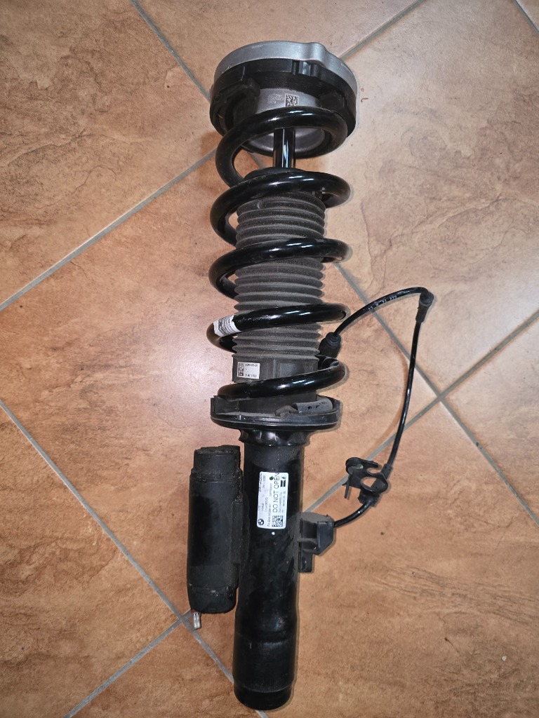 BMW 8 G14 G15 G16 4.4 850I АМОРТИЗАТОР ЛІВИЙ ПЕРІД 6878113 