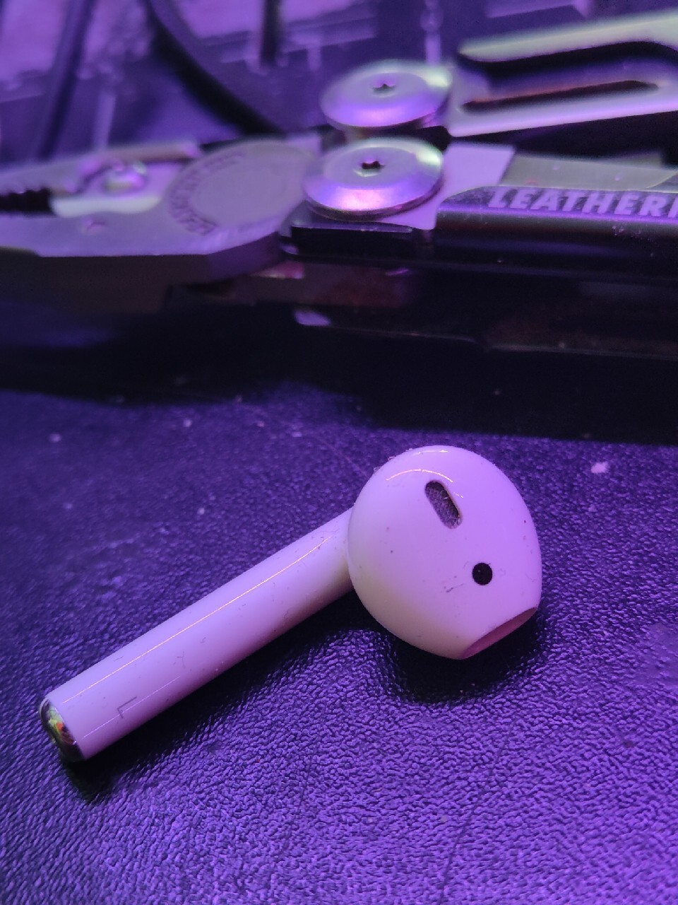 AirPods A2031 lewa stan nieznany | Warszawa | Licytacja na Allegro Lokalnie
