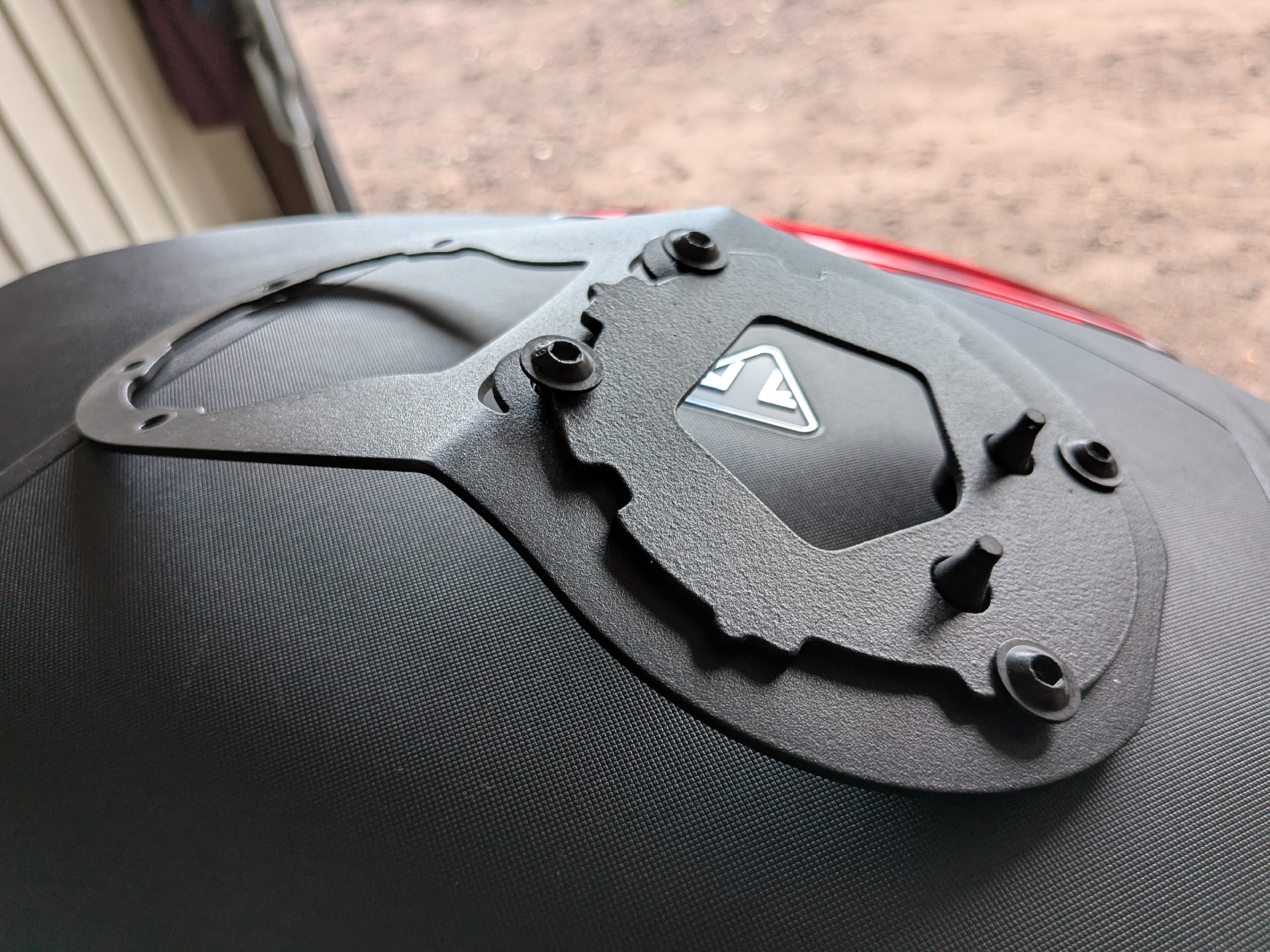 TANKLOCK GIVI ДЛЯ TRIUMPH TIGER SPORT 660/800 
