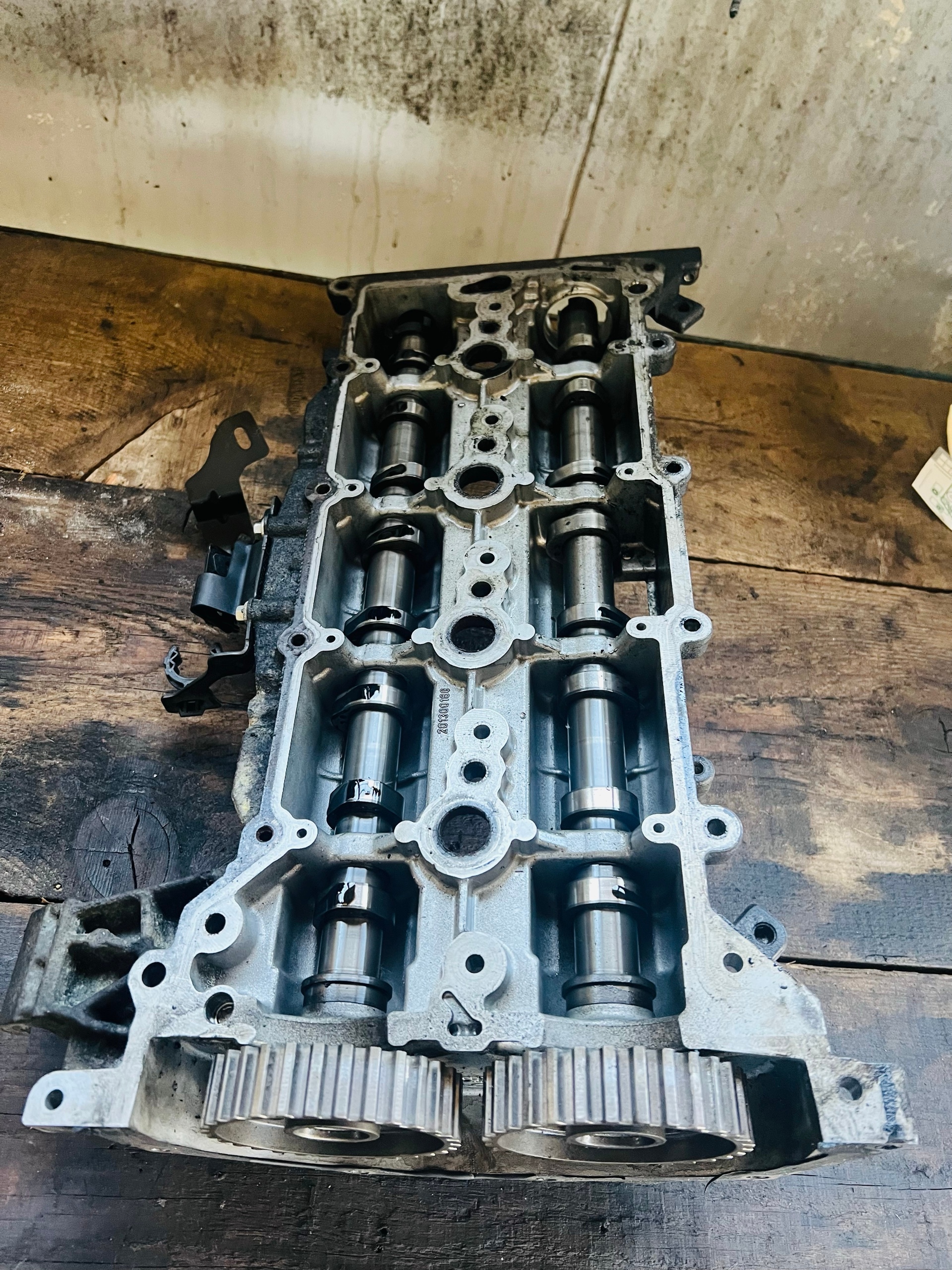 КРИШКА КЛАПАНІВ GK2Q-6E262 FORD 