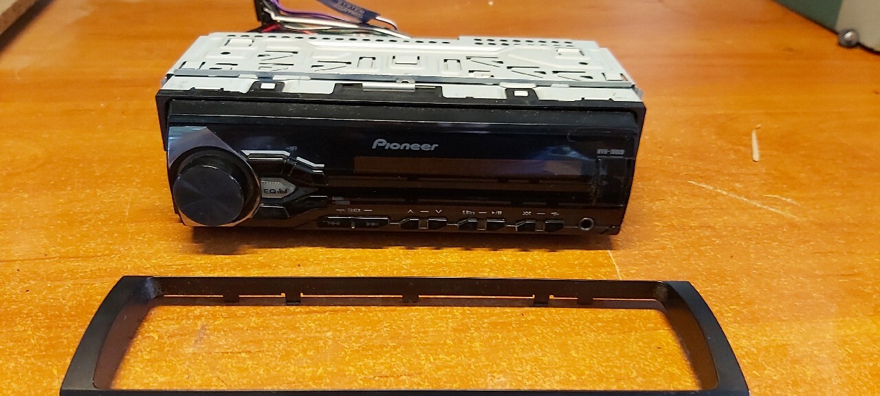 Radio Pioneer MVH-180UB | Nowe Gałki | Kup teraz na Allegro Lokalnie