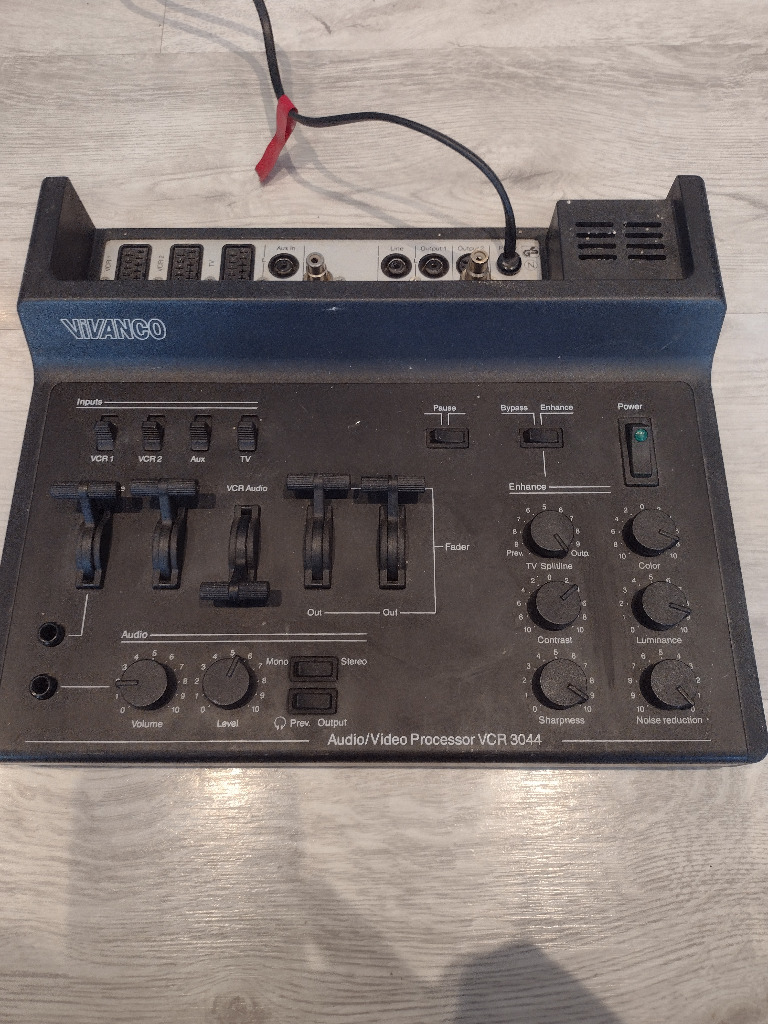 MIKSER VIVANCO VCR 3044 AUDIO VIDEO PROCESSOR Koszalin Kup teraz na Allegro Lokalnie