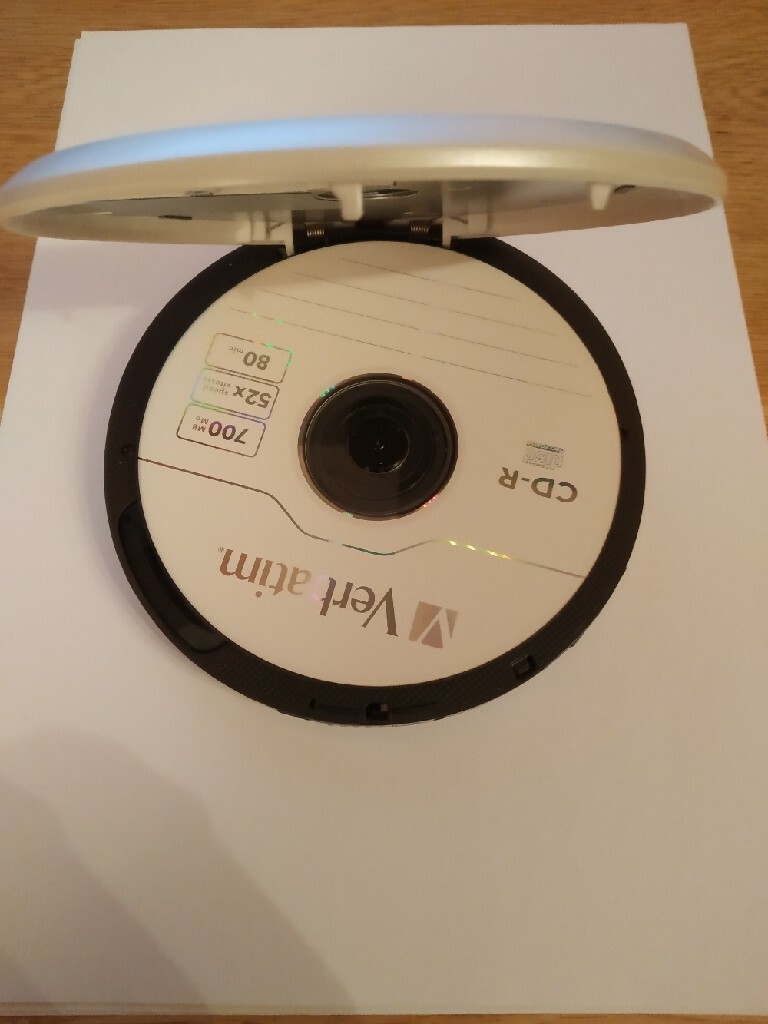 Discman AIVA, portable CD/MP3 player XPZV77 Ostrowiec Świętokrzyski