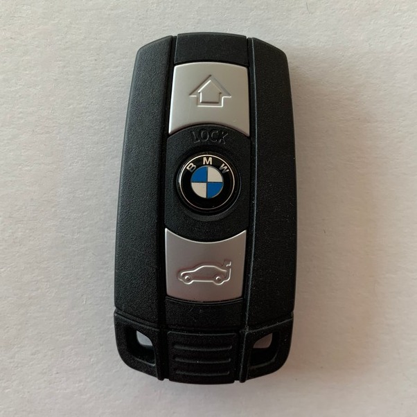 Kluczyk BMW KEYLESS E60,E90 GOTOWY DO ZAKODOWANIA Poznań Kup teraz