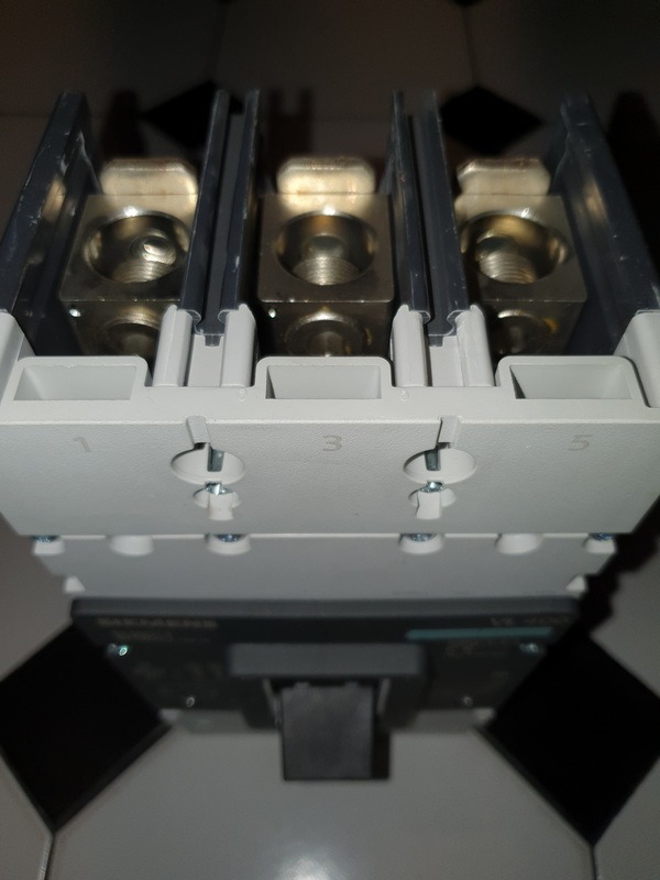 WYŁĄCZNIK SIEMENS VL400 400A 3VL4740-1DE36-0AA0 | Kalisz | Kup teraz na ...