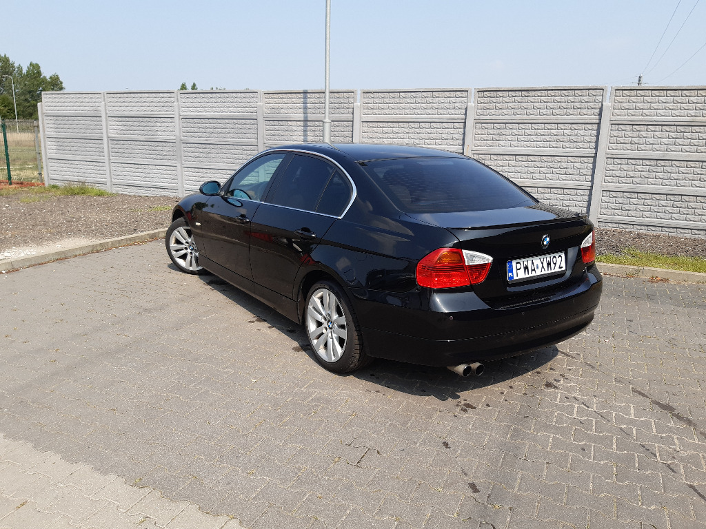 BMW seria 3 e90 325i 2.5l benzyna 218KM Wągrowiec