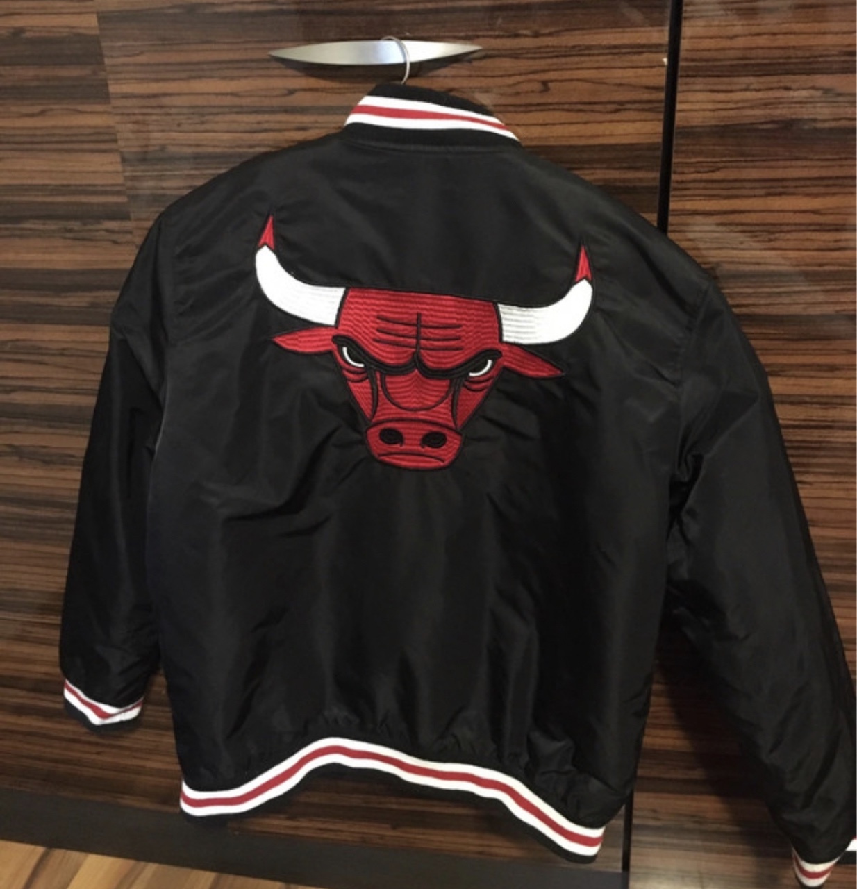 Kurtka Chicago bulls bejsbolówka | Ostrzeszów | Kup teraz na Allegro ...