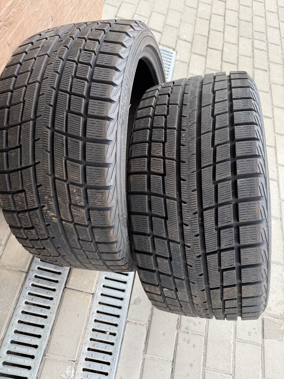 2 ШИНИ ЗИМОВІ YOKOHAMA ICEGUARD IG52C 255/35 R19 96T XL 