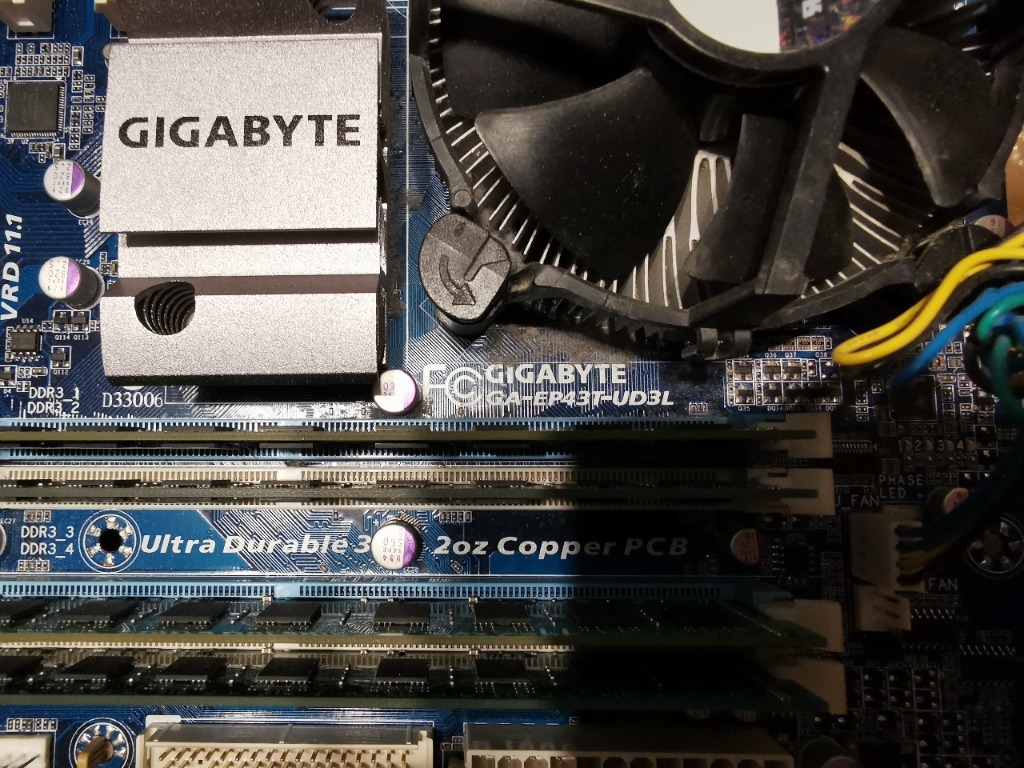 Gigabyte GAEP43TUD3L + quad q9550 + 16gb ddr3 Lublin Licytacja na
