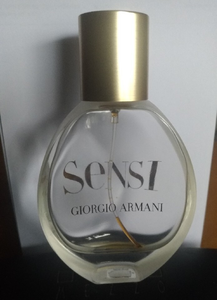 Giorgio Armani “sensi” 30ml 香水(女性用) | viasek.com.ar