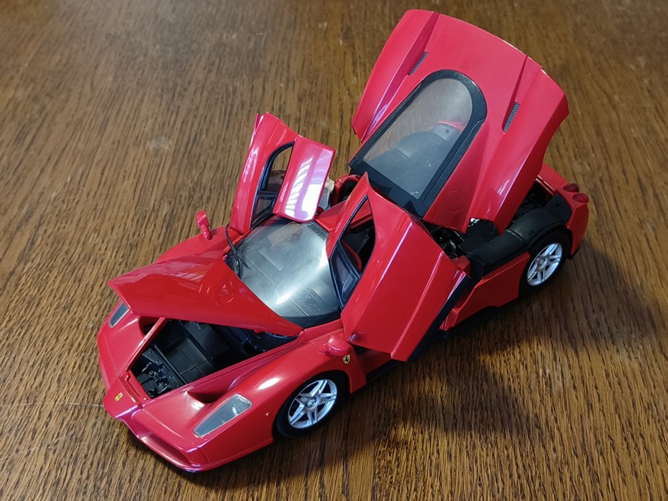 その他 HOT WHEELS ENZO FERRARI 1/18 Ferrari Enzo Ferrari 1:18 Hot Wheels | Rzeszów | Kup teraz