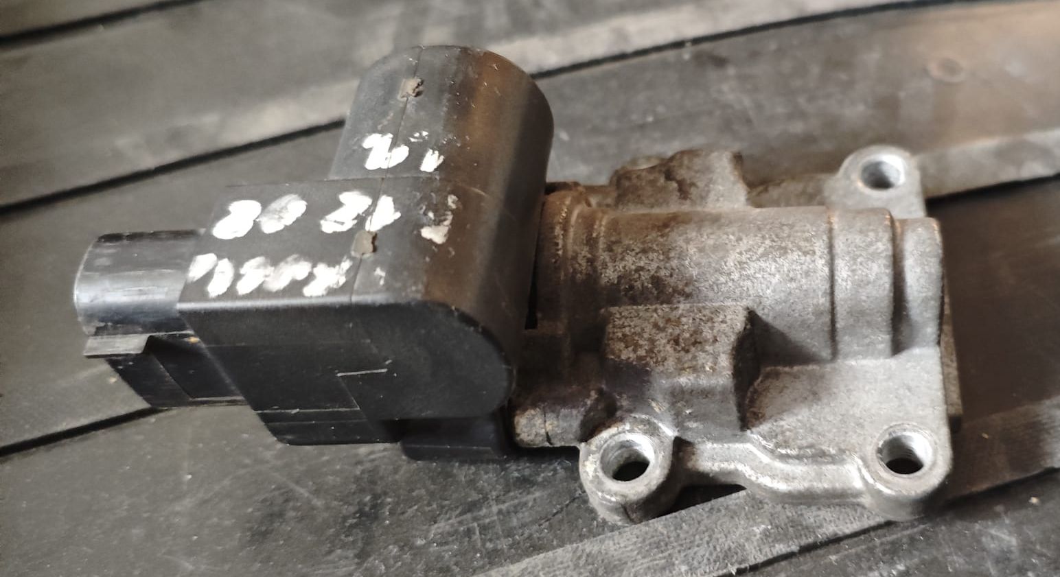 КЛАПАН ПЕРЕДАЧІ ХОЛОСТОГО ШАГОВИЙ TOYOTA COROLLA E12 1.4 1.6 22270-22050 DENSO 