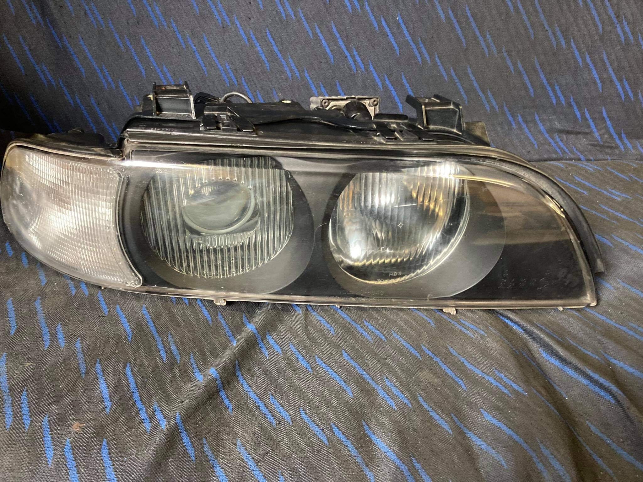 Lampy BMW e39 xenon Sanok Kup teraz na Allegro Lokalnie