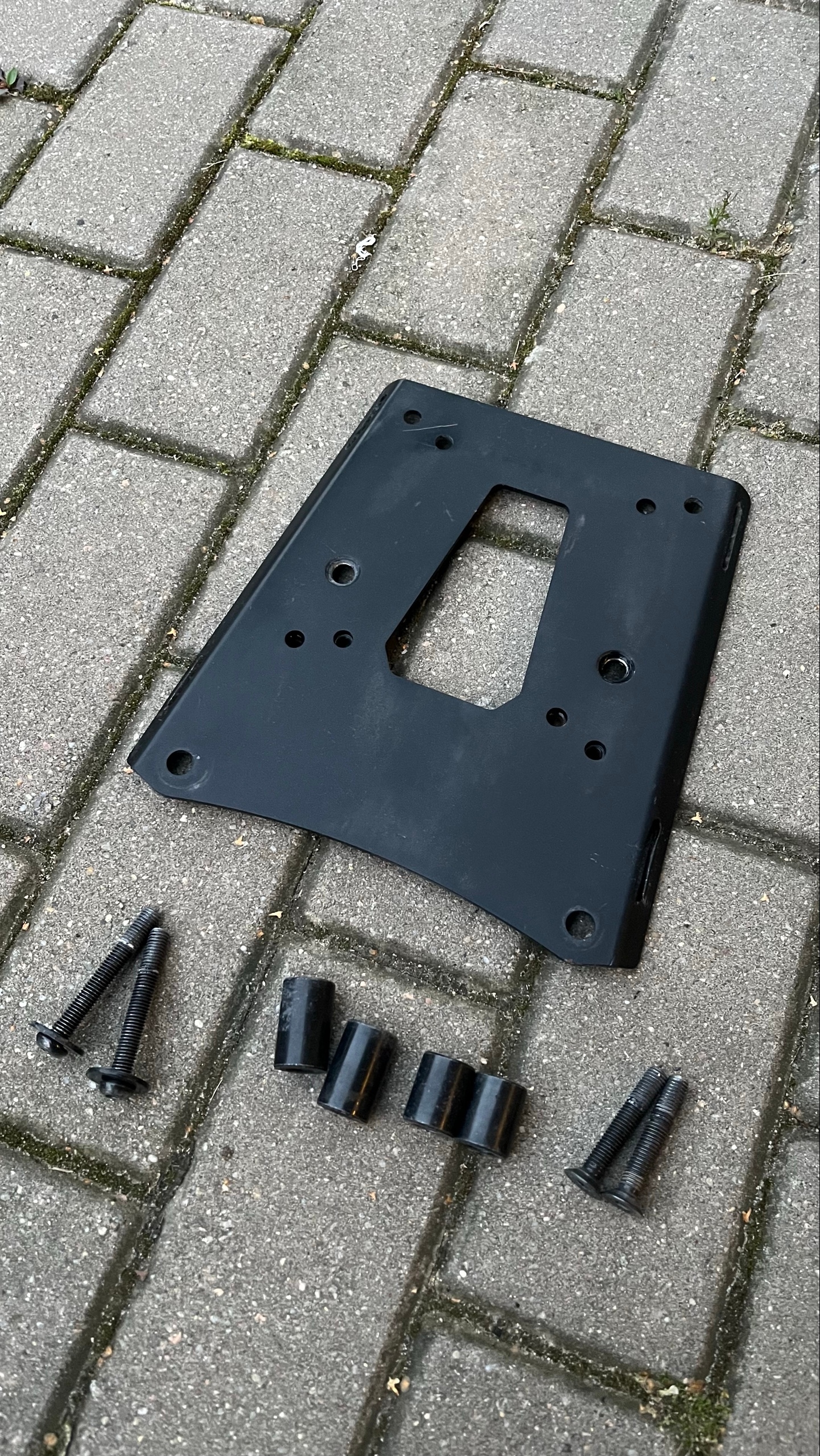 STALAZ КОФРА ЦЕНТРАЛЬНОГО SHAD DO TIGER 900 