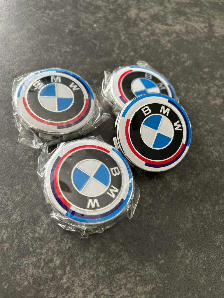 КОВПАЧКИ КОЛЕСНІ ДИСКИ BMW 50TH ANNIVERSARY 68MM 
