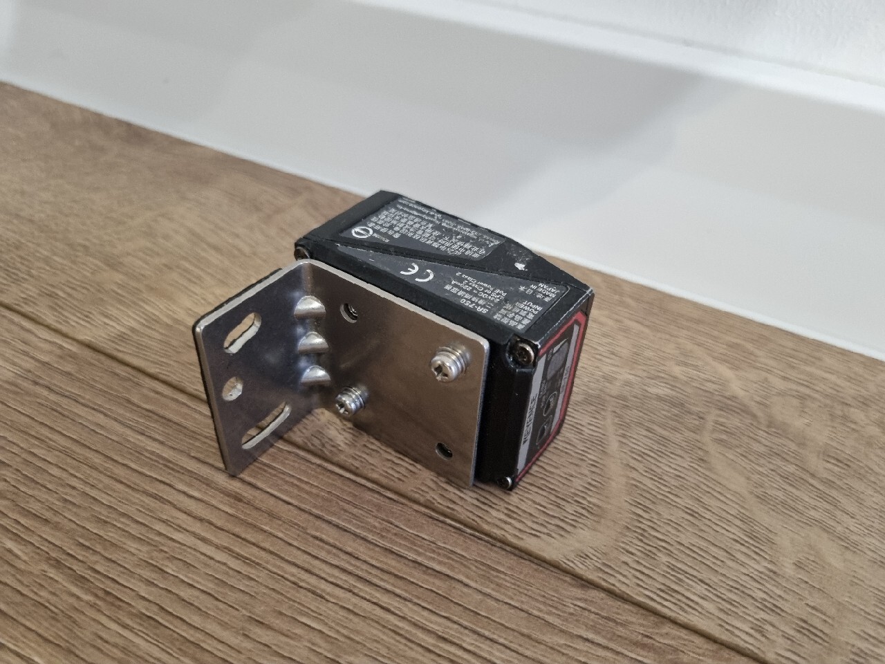 Czytnik kodów 2D Keyence KCCREMKEY1169A Poznań Licytacja na