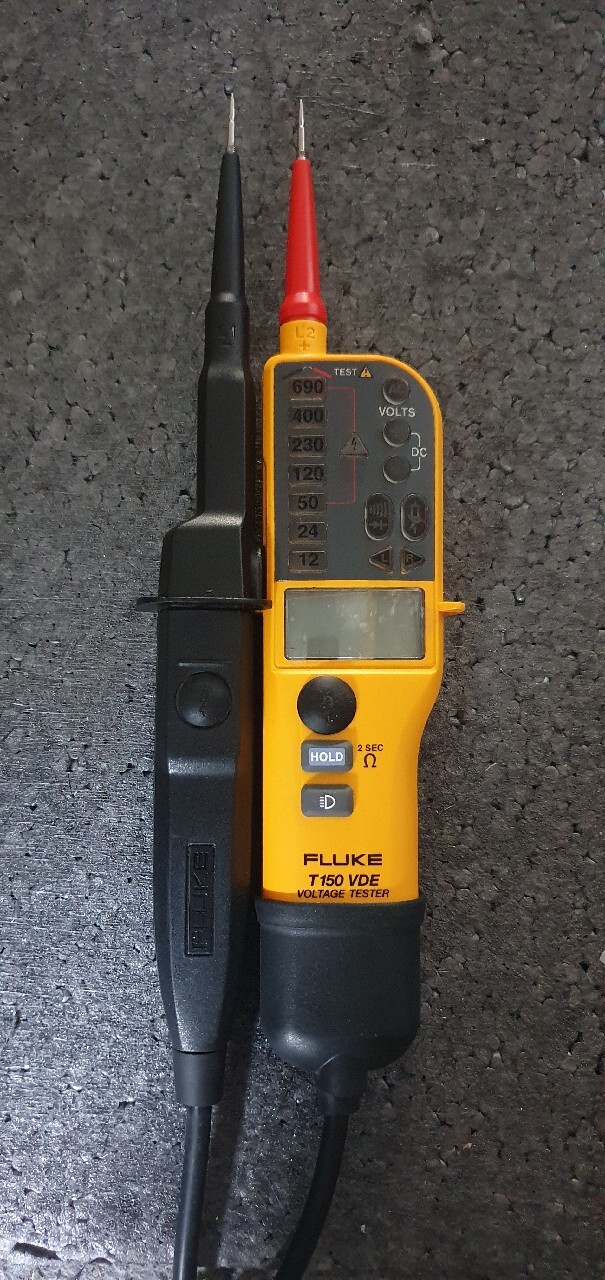 WSKAŹNIK NAPIĘCIA FLUKE T150 | Strzelce Krajeńskie | Kup teraz na ...