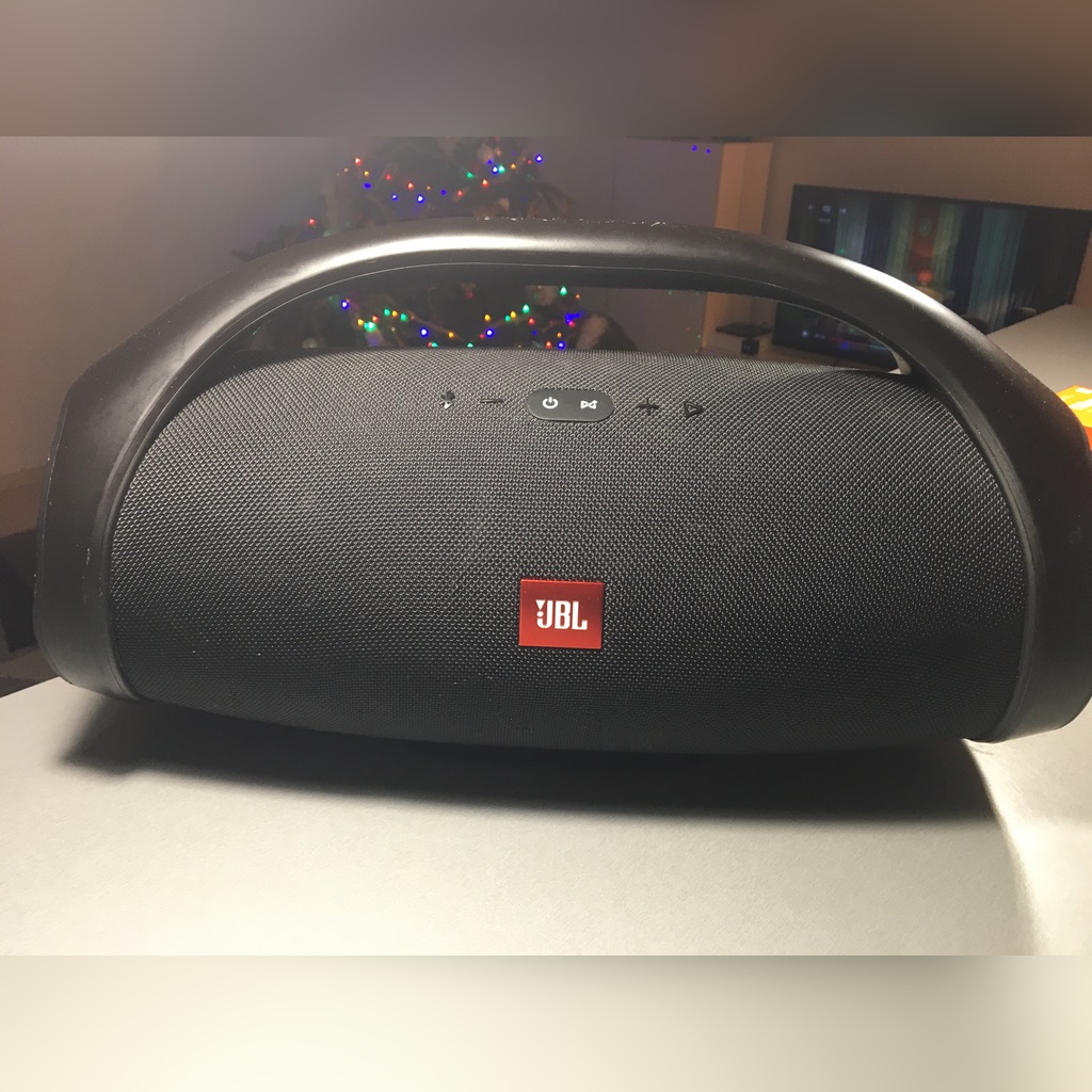 jbl boombox cena