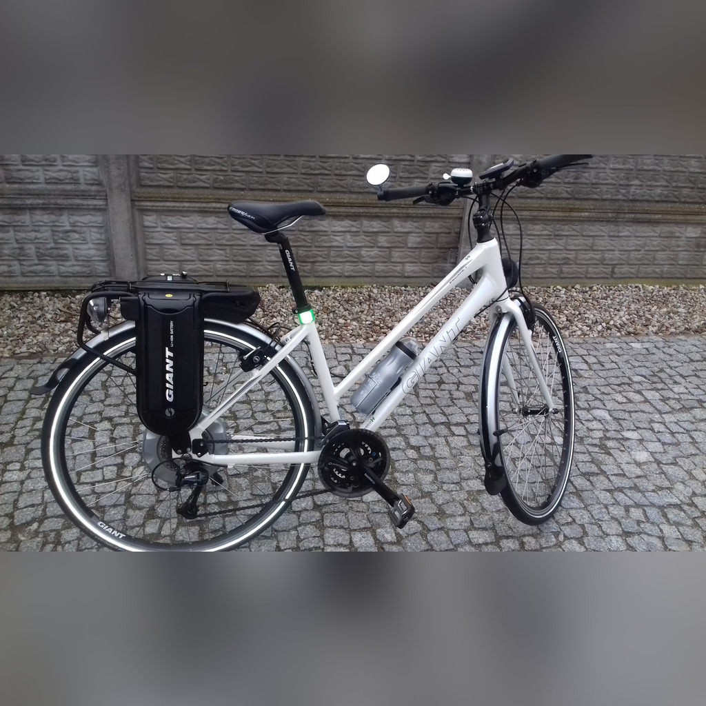 Rower elektryczny hybrydowy GIANT tylko 650 km Ostrów Wielkopolski