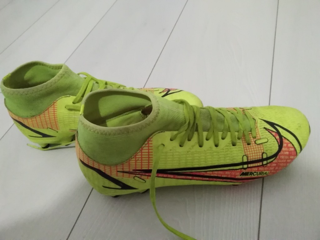 nike mercurial 39