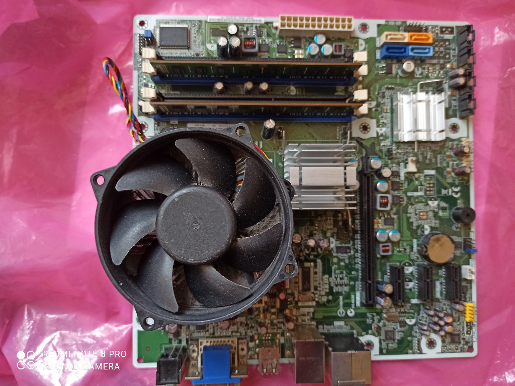 Płyta główna IPIEL - LA3, Core 2 Duo 8200, 4GB RAM | Siedlce | Kup ...
