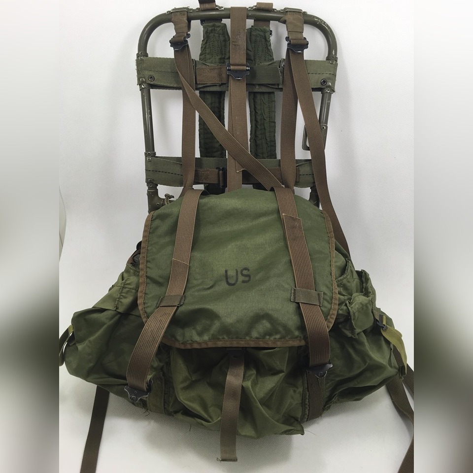 Plecak lekki P68 Lightweight rucksack Nam Era Łódź Licytacja na