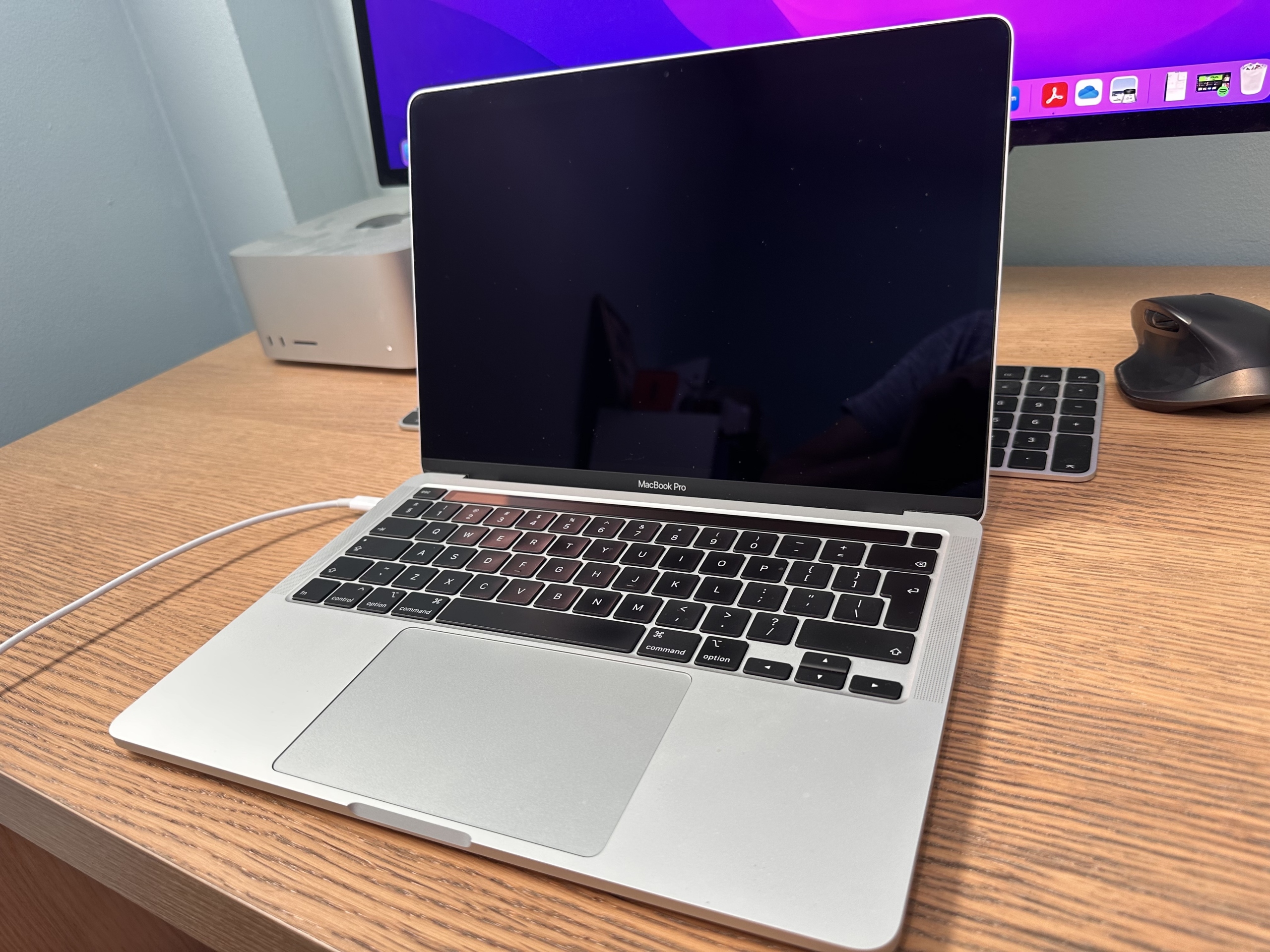 Apple MacBook Pro 13 touchbar 2020 | Szydłowiec | Kup teraz na Allegro ...