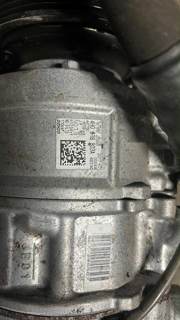 КОМПРЕСОР, НАСОС КОНДИЦІОНЕРА AUDI A8 D4 Q7 PORSCHE MACAN 3.0TDI 4H0816803A 