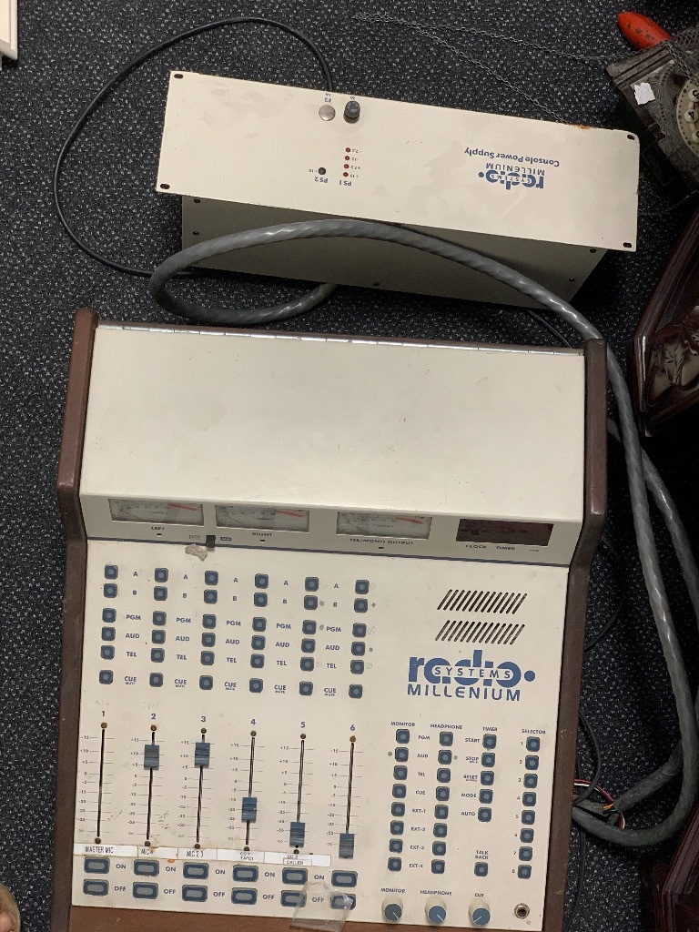 Radio Systems Millenium 6kanałowa konsola Strykow Kup teraz na