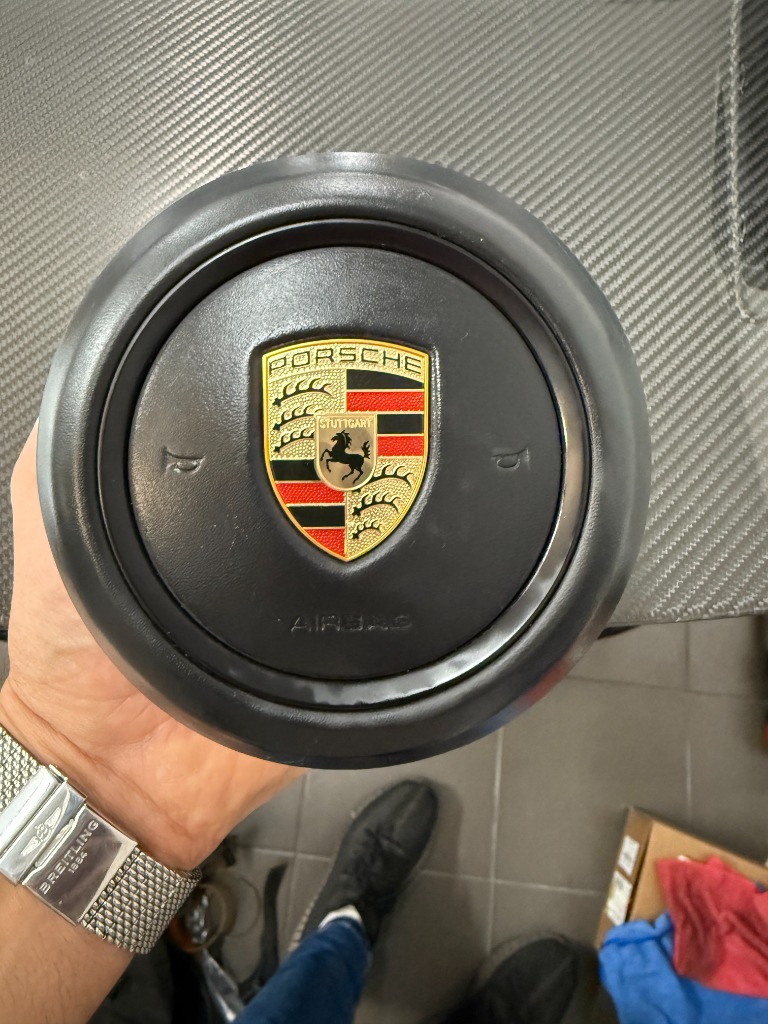 ПОДУШКА ВОДІЯ НОВА PORSCHE CAYENNE MACAN AIRBAG 9Y0.880.201.CF IA6. 