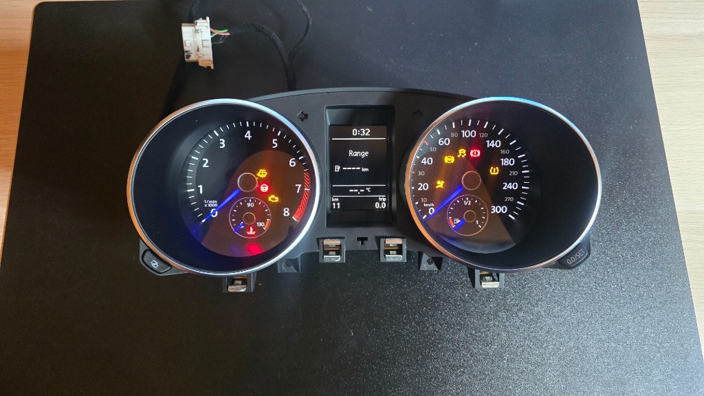 ПРИБОРНА ПАНЕЛЬ VW GOLF R MK6 5K6920871B 6R 