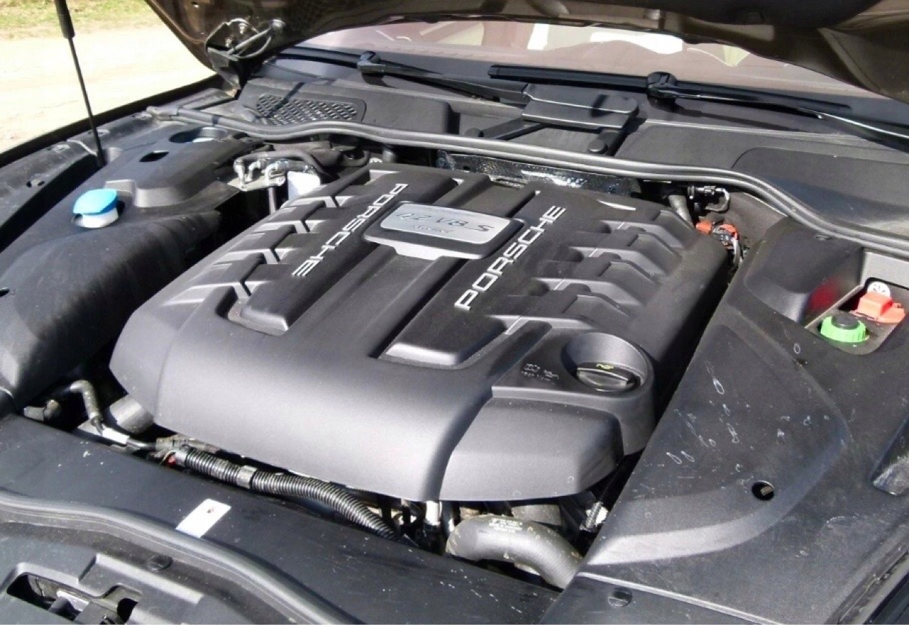 SILNIK PORSCHE CAYENNE 4.2 TDI LIFT CUD Ursynów Ogłoszenie na