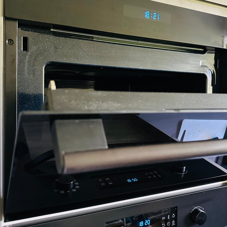 Kuchenka mikrofalowa SAMSUNG NQ50K5137KB Warszawa Ogłoszenie na