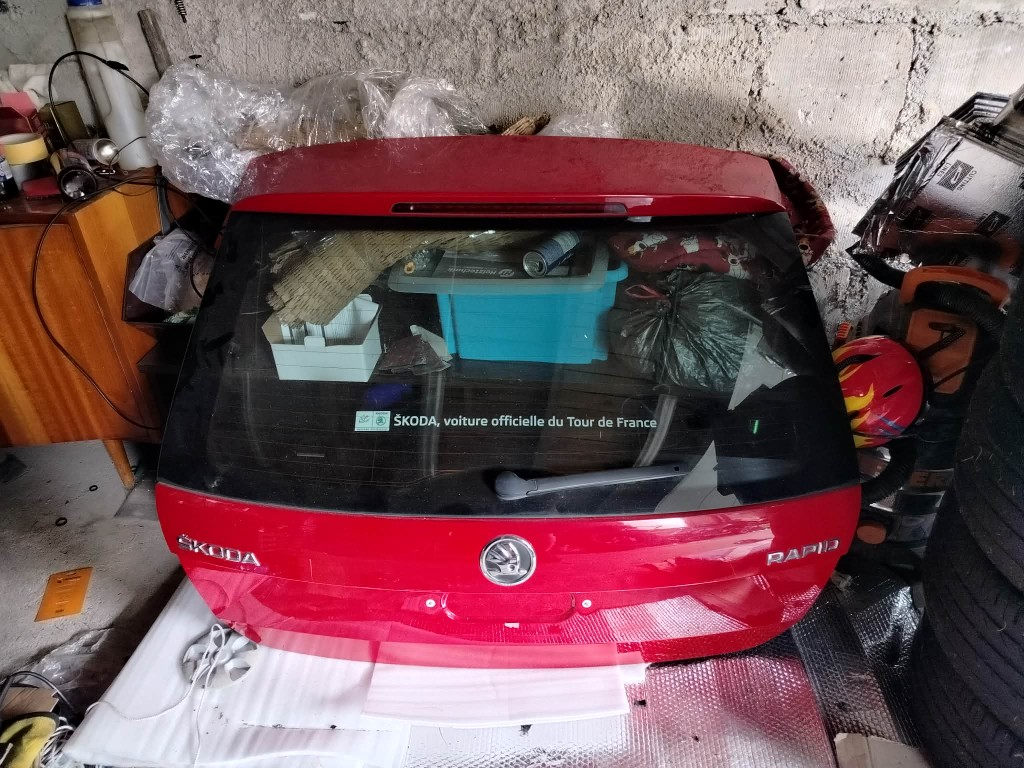 КРИШКА БАГАЖНИКА БАГАЖНИКА SKODA RAPID LF3K SPACEBACK 
