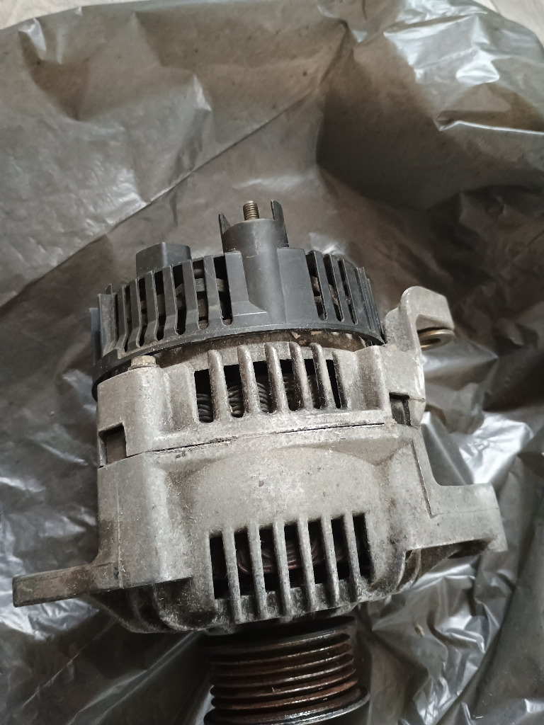 ГЕНЕРАТОР RENAULT/VALEO 7700861496 75 A 