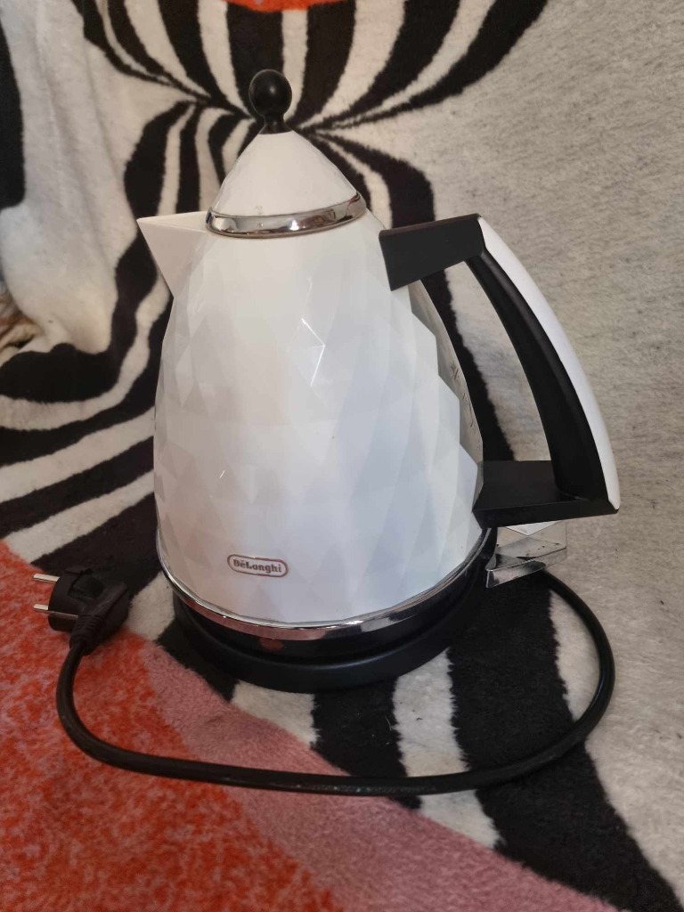 Czajnik DeLonghi Brillante KBJ 2001.W Kraków Kup teraz na Allegro