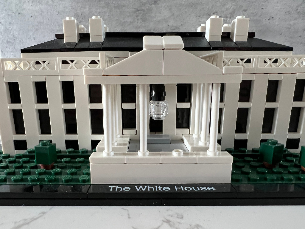 LEGO Architecture 21006 The White House Chorzów Kup teraz na