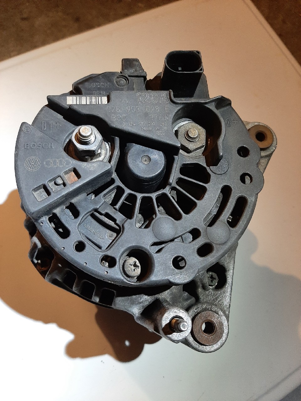 Alternator Bosch 1 9tdi 1a A3 Tt Golf Bora Leon Kupit V Ukraine Iz Polshi