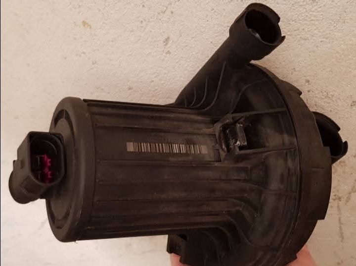 НАСОС ПОВІТРЯ ДРУГОРЯДНИЙ VW ПАСАТ B5 AUDI SKODA 06A959253B 
