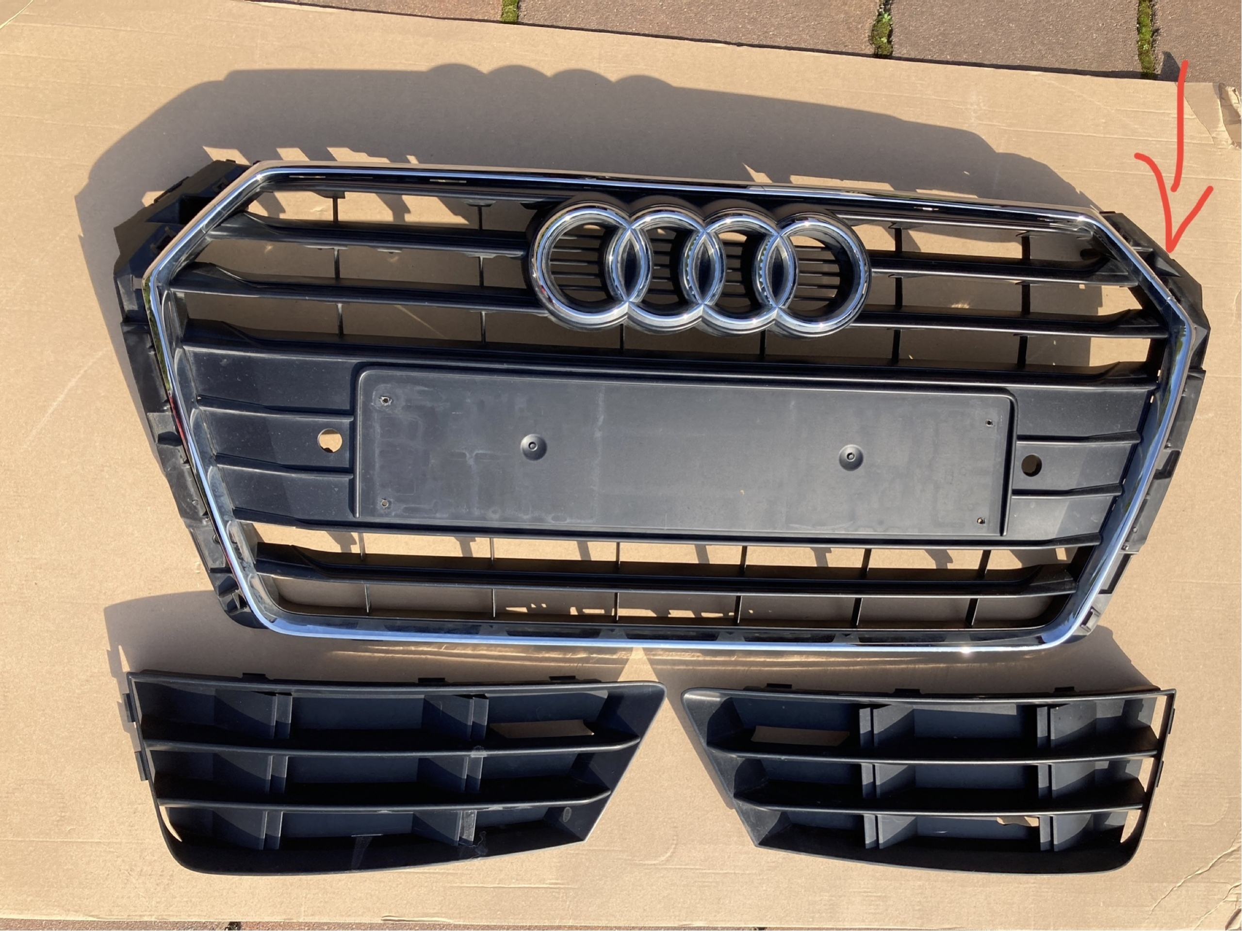 Atrapa gril Audi A4 B9 8W0 853 651 | Jastrzębie-Zdrój | Kup teraz na ...