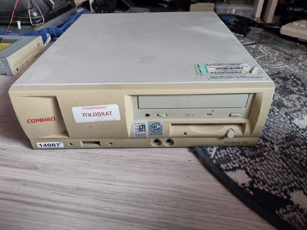 Komputer Compaq Deskpro ENS/P800/10E/6/128.DEN Łowicz Kup teraz na