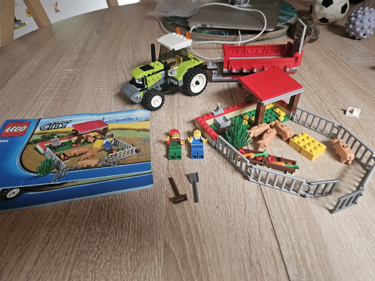 Lego city 7684 hotsell