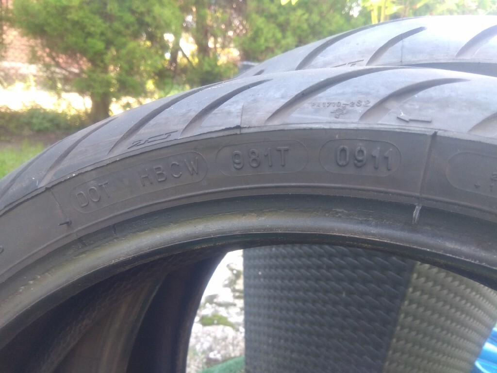 Michelin Pilot Road 2 2ct 1 70 17 160 60 17 Zurada Kup Teraz Na Allegro Lokalnie