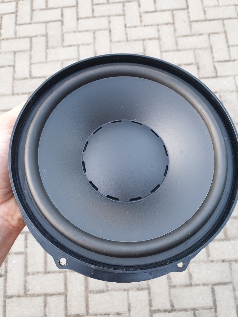 Dynaudio touareg 3
