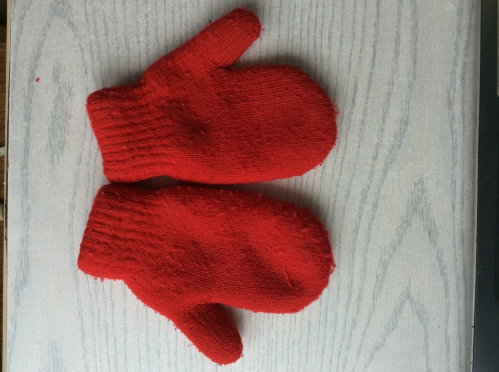 Zdjęcie oferty: Rękawiczki zimowe dziecięce ciepłe
