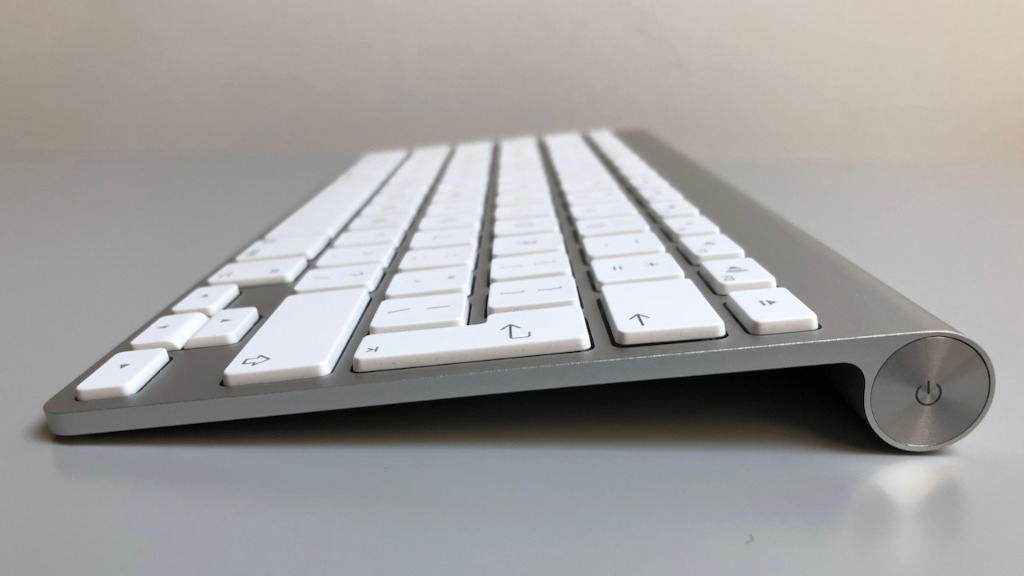 Apple Wireless Keyboard MC184PL/B Model A1314 Żukowo Kup teraz na